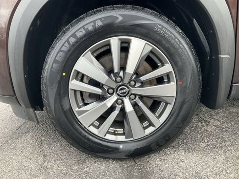 Certified 2022 Nissan Pathfinder SL AWD/4WD image 9