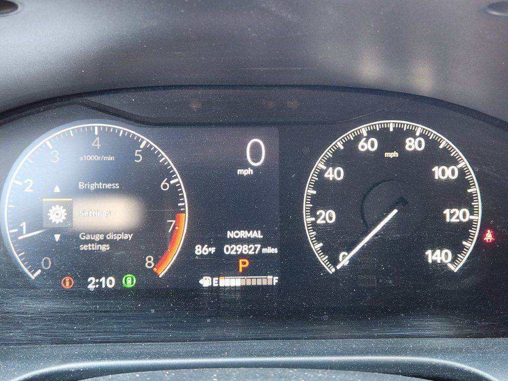 Used 2024 Honda HR-V LX image 17