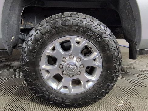 Used 2020 RAM 3500 Laramie AWD/4WD image 10