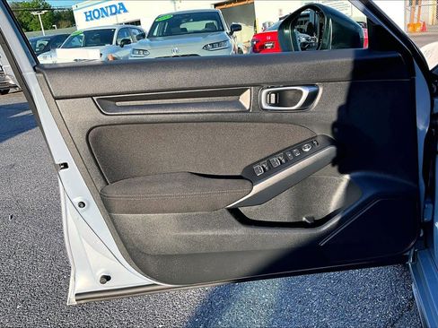 Used 2024 Honda Civic Sport image 21