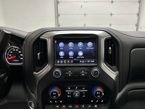 Used 2022 Chevrolet Silverado 1500 LTZ w/ LTZ Convenience Package II image 36