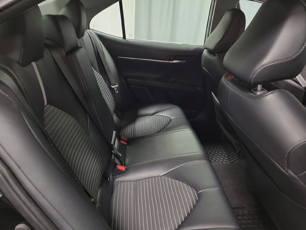 Used 2023 Toyota Camry SE FWD image 30