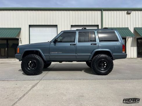 Used 1999 Jeep Cherokee Sport image 5