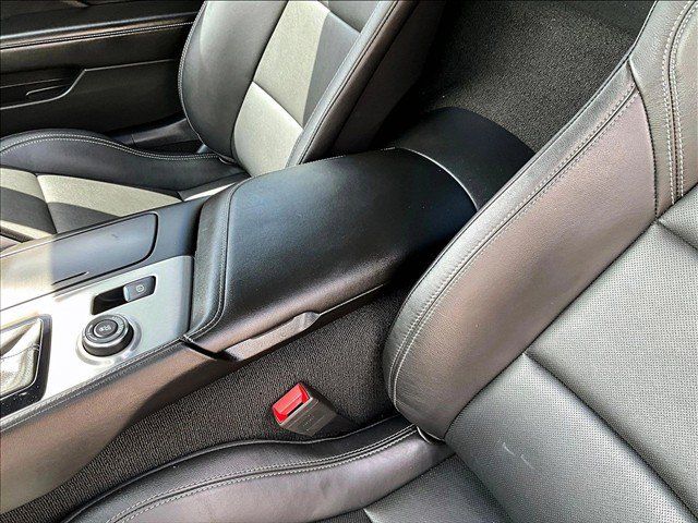 Used 2018 Chevrolet Corvette Z06 RWD image 22