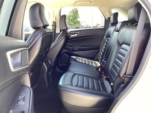 Used 2024 Ford Edge SEL image 13