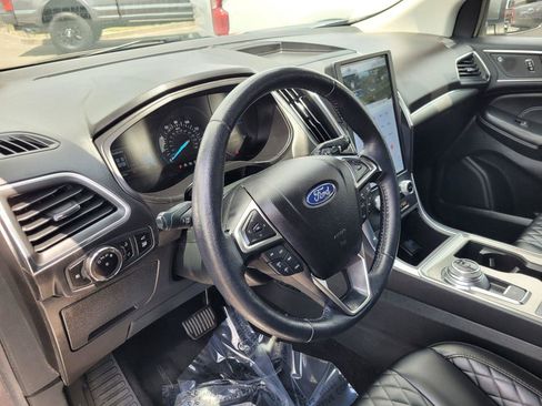 Used 2023 Ford Edge Titanium AWD/4WD image 12