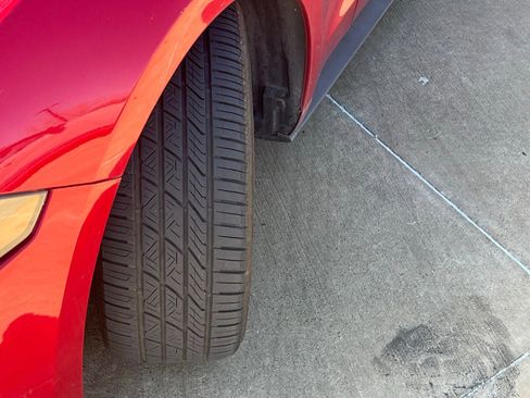 Used 2022 Ford Mustang GT w/ Equipment Group 301A image 9