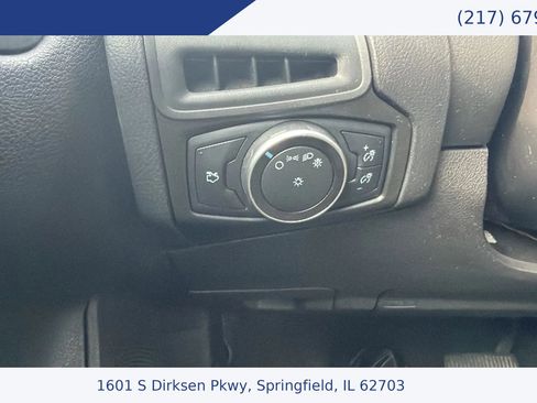 Used 2015 Ford Focus SE FWD image 86