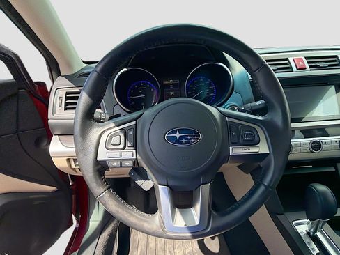 Used 2017 Subaru Legacy 2.5i Limited image 37