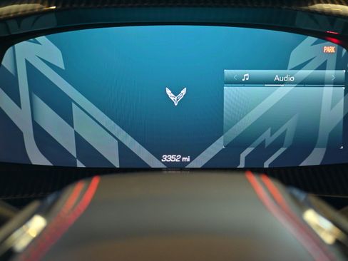 Used 2024 Chevrolet Corvette Z06 w/ Z07 Performance Package image 7