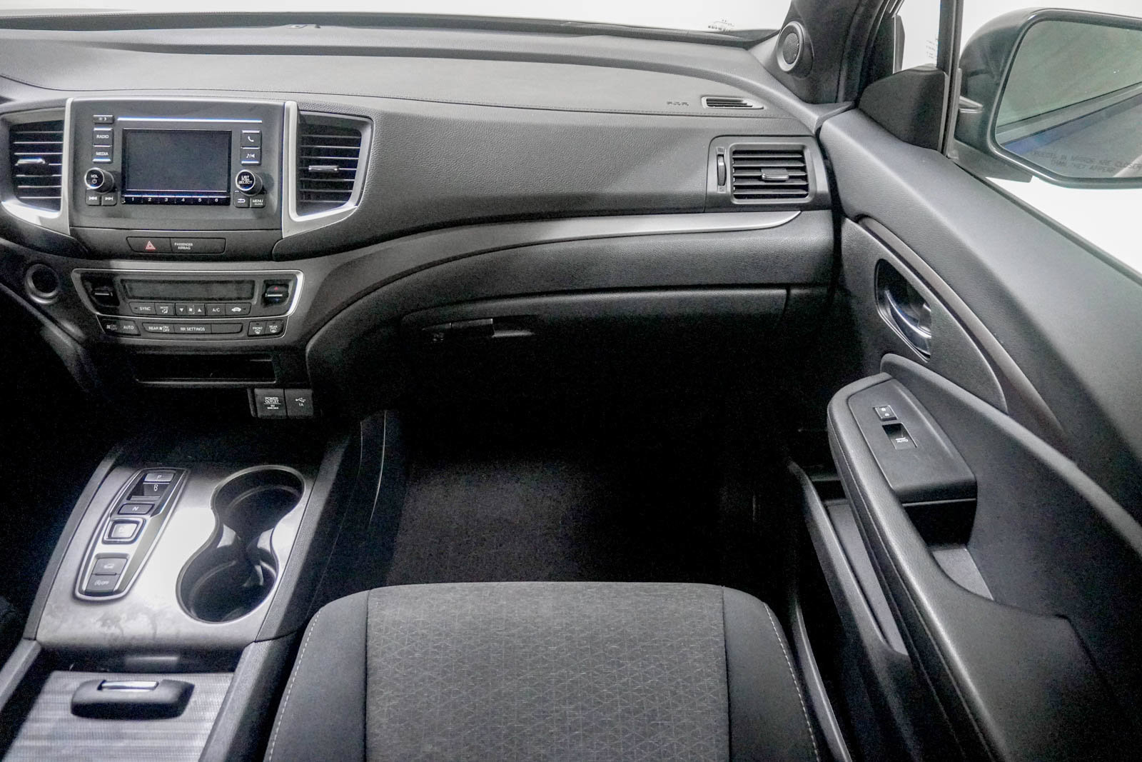Used 2019 Honda Passport Sport image 28