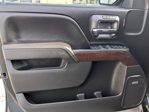 Used 2018 GMC Sierra 1500 SLT w/ SLT Premium Package image 13