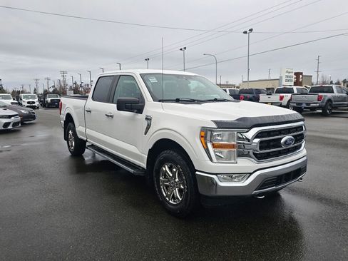 Used 2021 Ford F150 XLT w/ XTR Package image 4