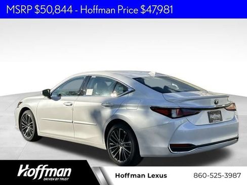 New 2025 Lexus ES 300h w/ Premium Package image 6