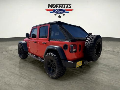 Used 2018 Jeep Wrangler Unlimited Sport S image 4