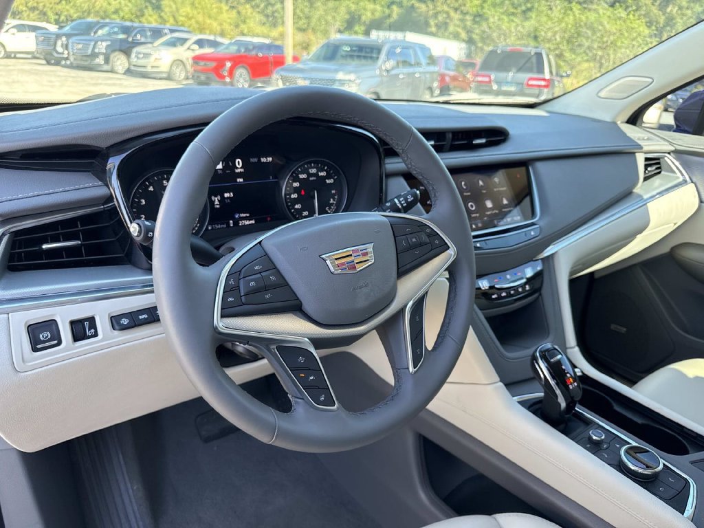 New 2026 Cadillac XT5 Premium Luxury FWD image 33