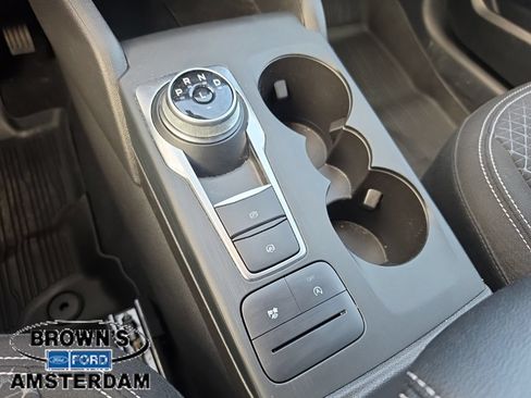Used 2024 Ford Escape Active AWD/4WD image 17