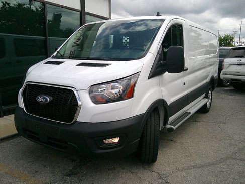 Used 2025 Ford Transit 250 Low Roof w/ Exterior Upgrade Package RWD image 2