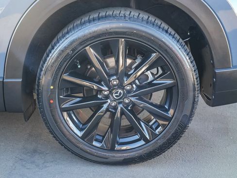 Used 2023 MAZDA CX-9 Carbon Edition image 9