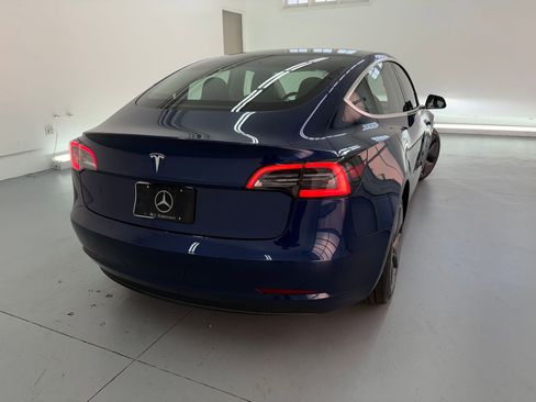 Used 2018 Tesla Model 3 Long Range image 7