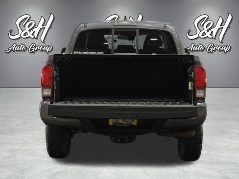Used 2021 Toyota Tacoma SR image 18