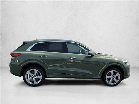 Used 2025 Audi Q5 Premium Plus AWD/4WD image 4