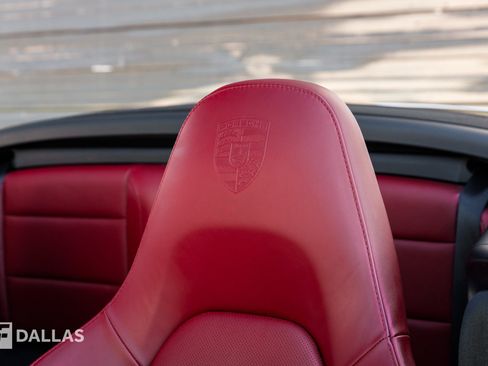 Used 2017 Porsche 911 Turbo S image 24