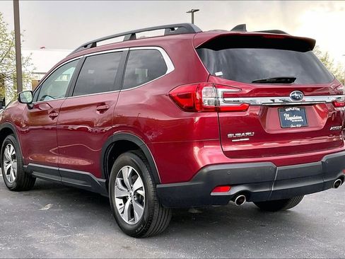 Certified 2023 Subaru Ascent Premium w/ Convenience Package AWD/4WD image 13