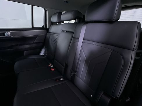 Used 2025 Hyundai Santa Fe SEL image 24