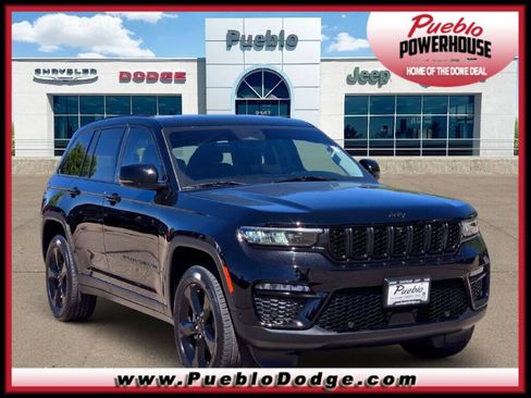 Used 2023 Jeep Grand Cherokee Limited w/ Luxury Tech Group II AWD/4WD image 1