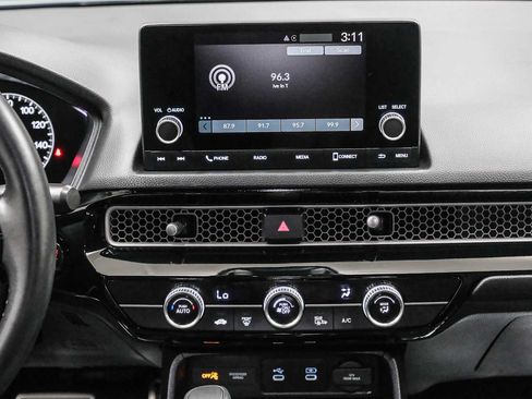 Used 2025 Honda Civic Sport image 16
