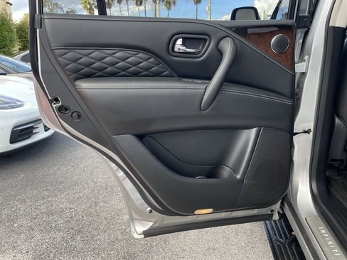 Used 2019 INFINITI QX80 Luxe w/ 22" Wheel Package image 46