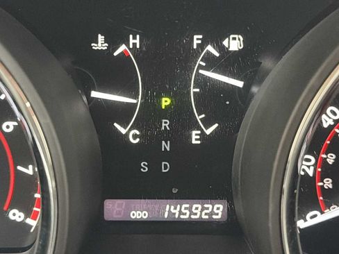 Used 2012 Toyota Highlander Limited w/ Tow Pkg image 17