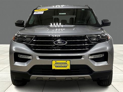 Certified 2023 Ford Explorer XLT w/ Equipment Group 202A image 3