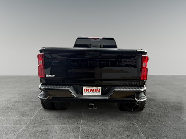 Used 2026 Chevrolet Silverado 3500 High Country w/ High Country Premium Package AWD/4WD image 4