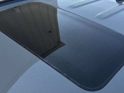 Used 2025 Hyundai Santa Cruz SEL image 15