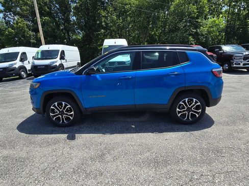 Used 2022 Jeep Compass Limited AWD/4WD image 3
