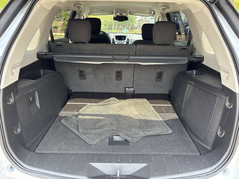 Used 2013 GMC Terrain SLE FWD image 32