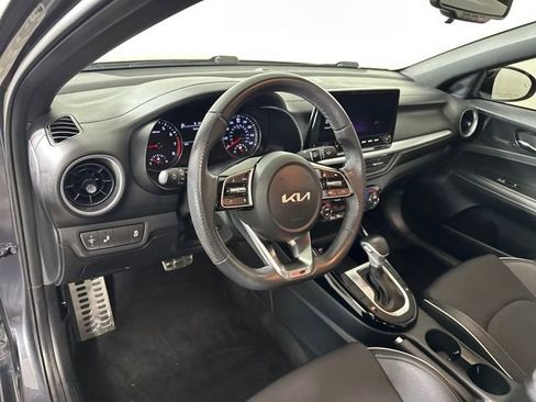 Used 2023 Kia Forte GT-Line image 13