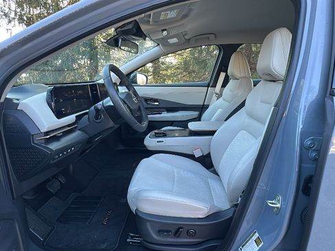 Certified 2024 Nissan Ariya AWD image 12