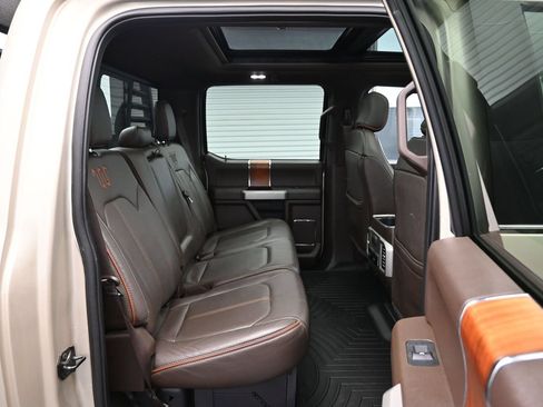 Used 2017 Ford F350 King Ranch w/ King Ranch Ultimate Package AWD/4WD image 12