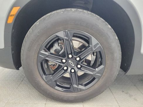 Used 2024 Chevrolet Blazer LT w/ Convenience Package FWD image 31