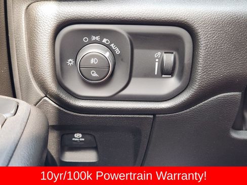 New 2026 RAM 1500 Express RWD image 32