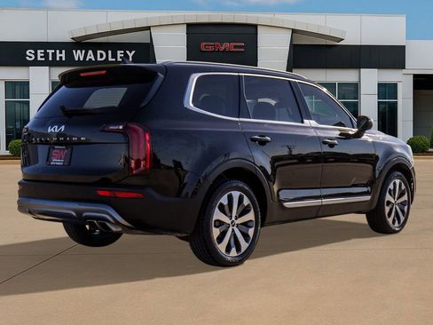 Used 2022 Kia Telluride S image 7