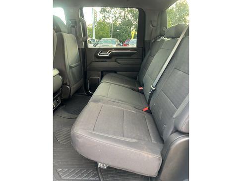 Used 2025 Chevrolet Silverado 2500 LT AWD/4WD image 11