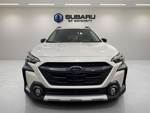 Used 2023 Subaru Outback Limited image 8