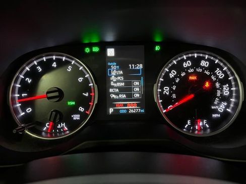 Certified 2022 Toyota RAV4 XLE Premium AWD/4WD image 17