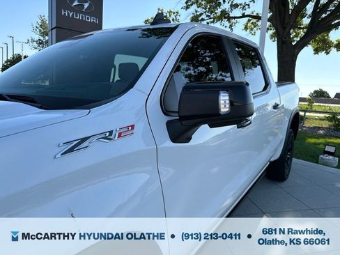 Used 2023 Chevrolet Silverado 1500 ZR2 w/ Technology Package AWD/4WD image 21
