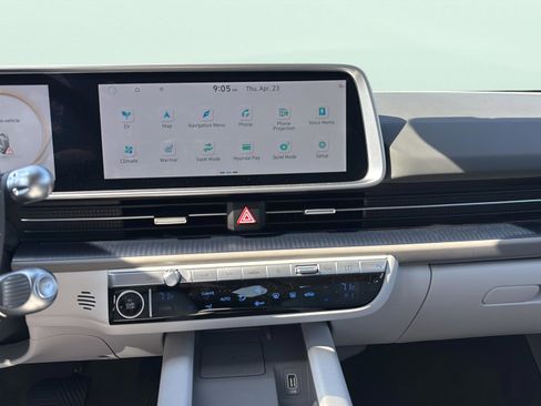 New 2025 Hyundai Ioniq 6 SEL RWD image 11