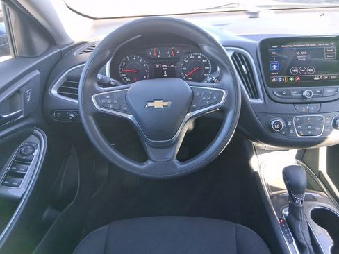 Used 2023 Chevrolet Malibu LT image 13